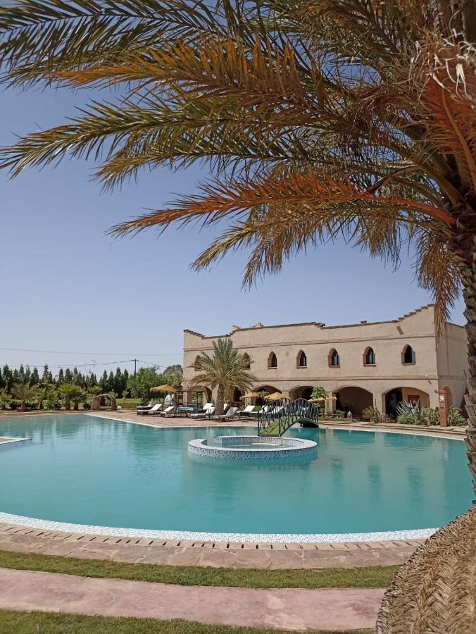 Les Jardins D Amizmiz 6 Piscines Wawizelte Exterior foto