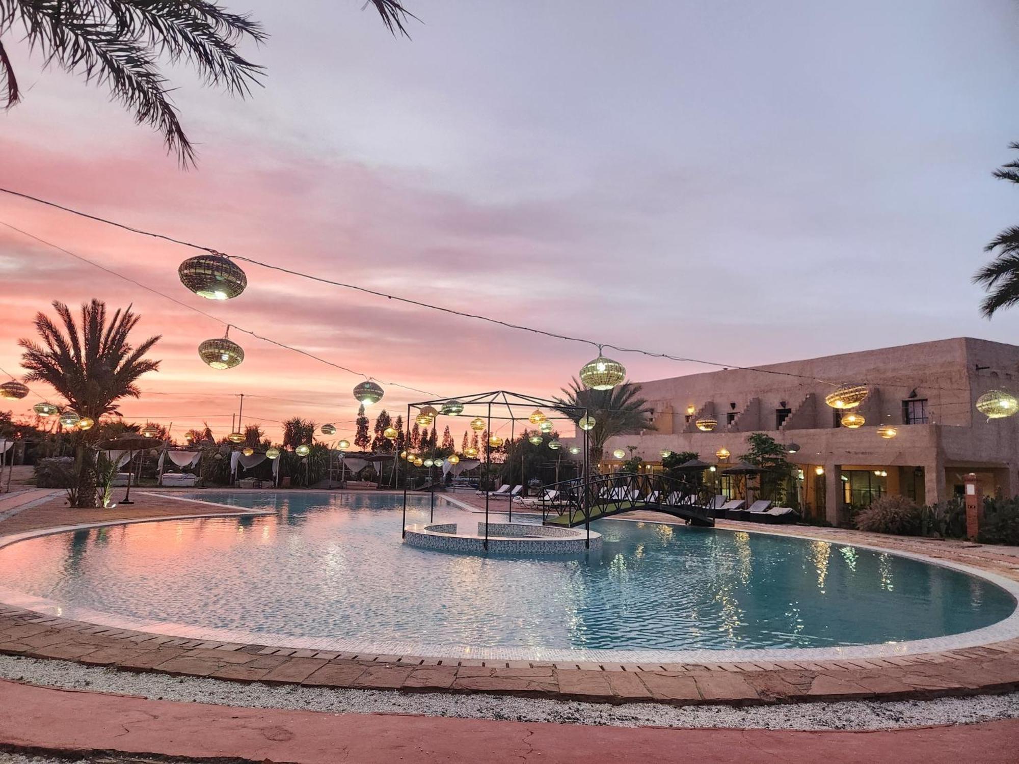 Les Jardins D Amizmiz 6 Piscines Wawizelte Exterior foto